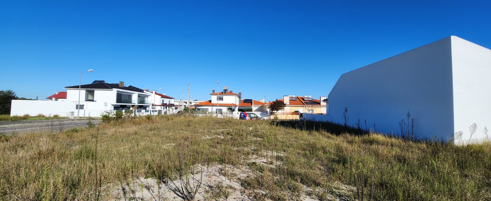 Lote terreno p/ construção, com 345m2, em Comeira – Marinha Grande