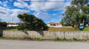 Extenso tereno urbano em Casal Galego – Marinha Grande