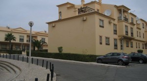 Apartamento T2 (Férias) 2026, c/ piscina – Oura – Albufeira.