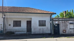 Moradia T2, geminada, (SEM LICENÇA) – Picassinos – M. Grande